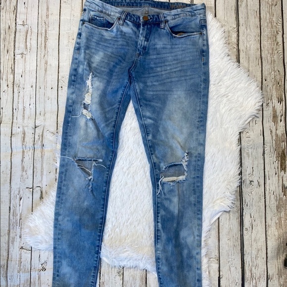 BLANK NYC destroyed ripped torn jeans size 29 - Picture 2 of 9